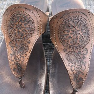 Great Dansko leather sandals, cool design, unique